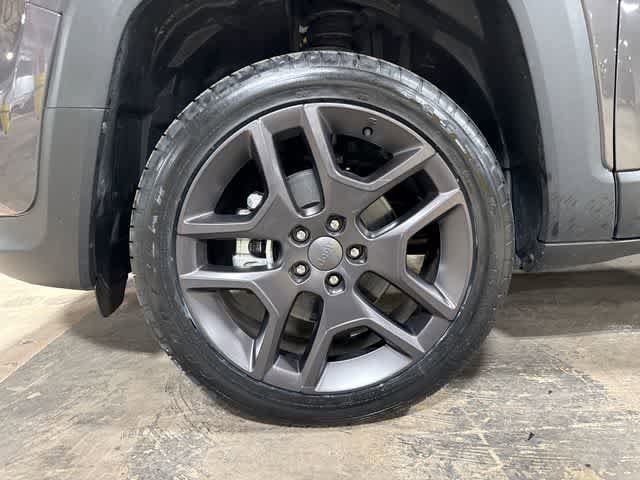 Used 2021 Jeep Renegade Latitude AWD/4WD image 10