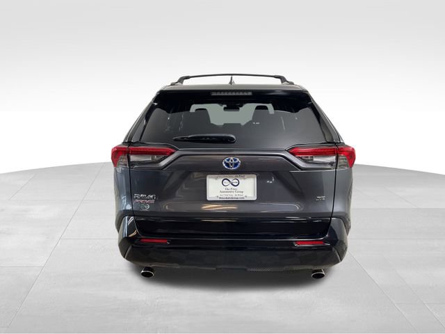 Used 2023 Toyota RAV4 SE w/ Weather & Moonroof Package image 8