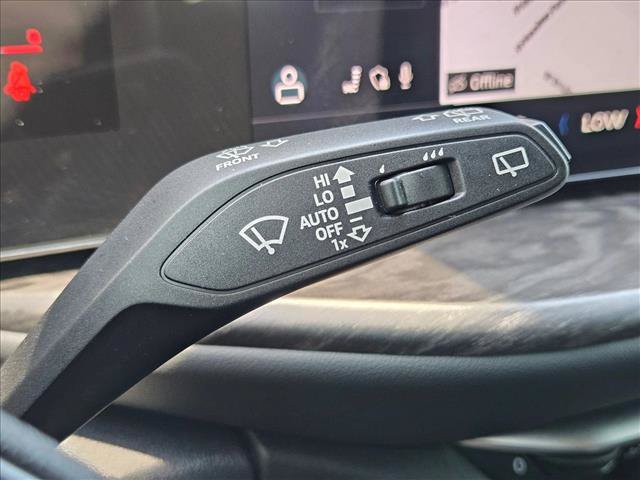 Used 2025 Audi Q5 Premium AWD/4WD image 16