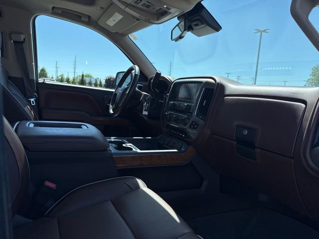 Used 2016 Chevrolet Silverado 1500 High Country w/ High Country Premium Package AWD/4WD image 31