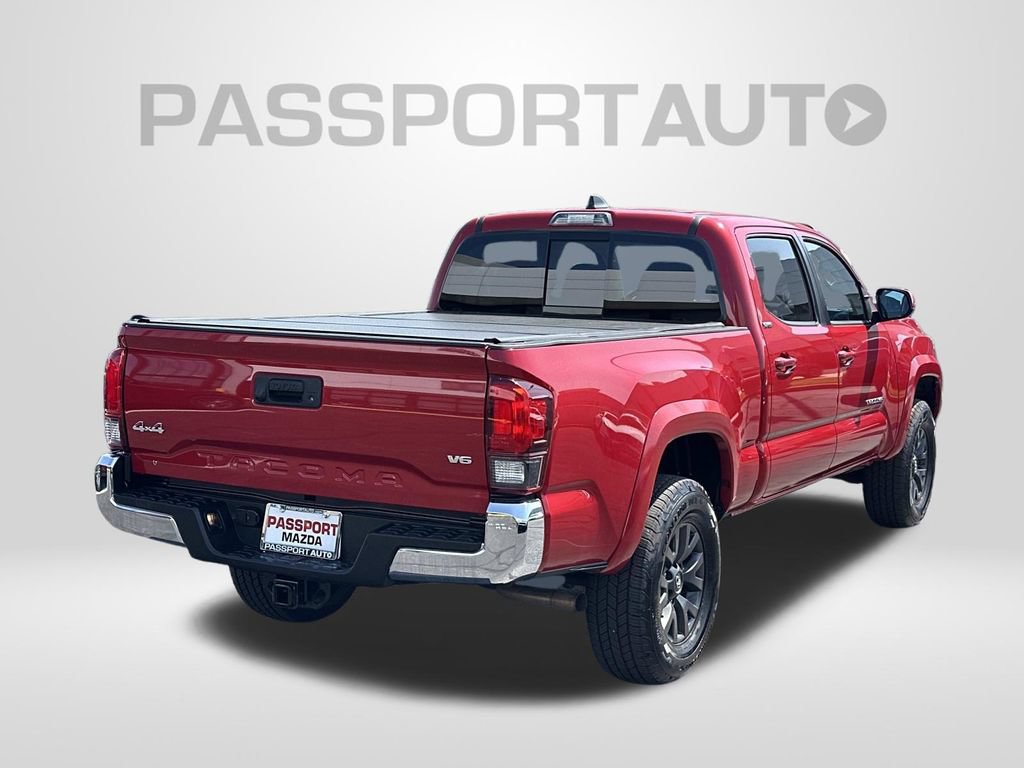 Used 2020 Toyota Tacoma SR5 AWD/4WD image 5