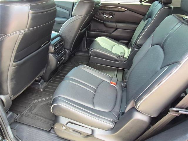 Used 2025 Honda Pilot Elite image 20