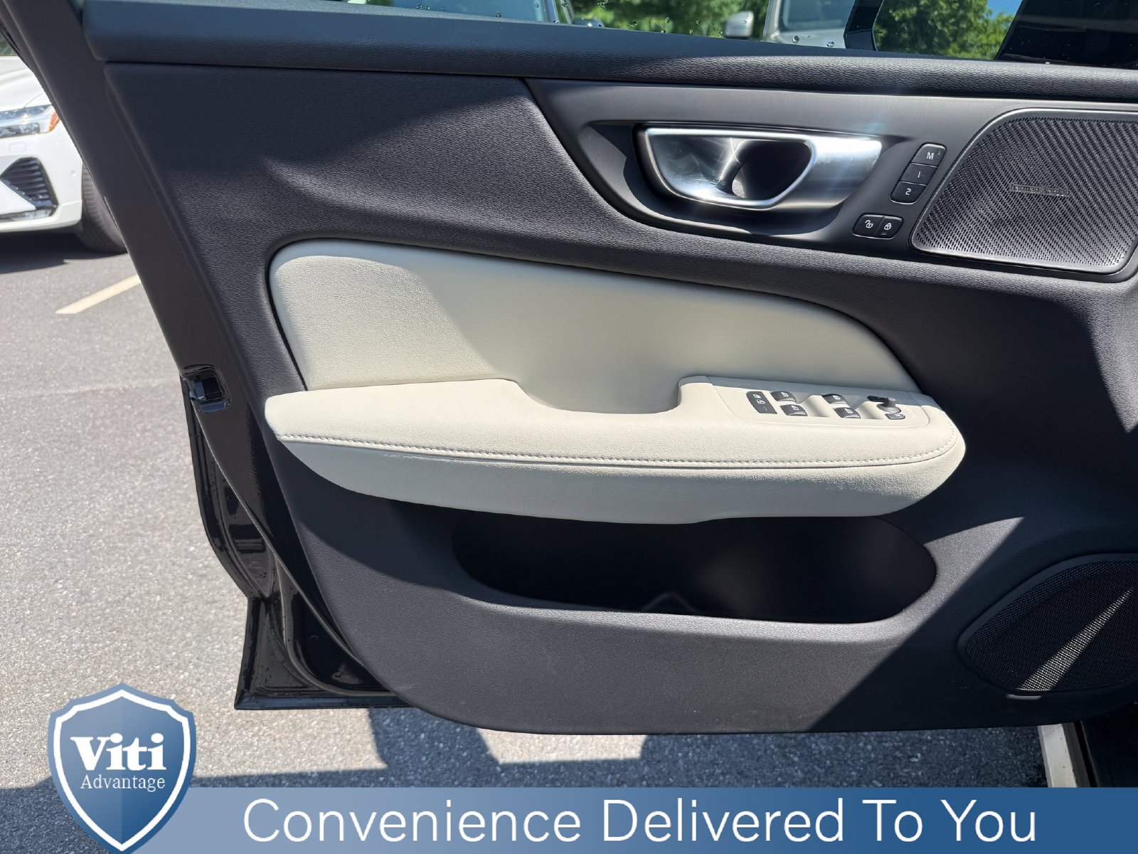 New 2026 Volvo V60 B5 Cross Country Ultra w/ Protection Package Premier AWD/4WD image 11
