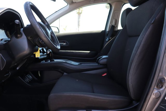 Used 2016 Honda HR-V LX image 11