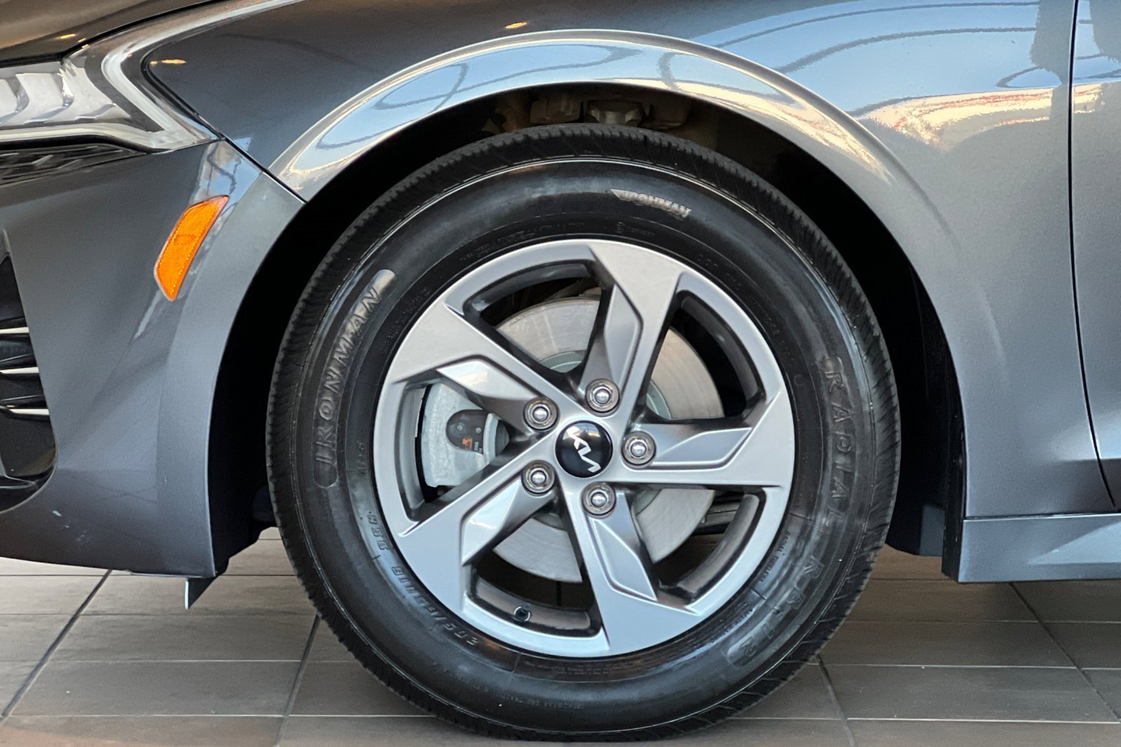 Used 2022 Kia K5 LXS image 25