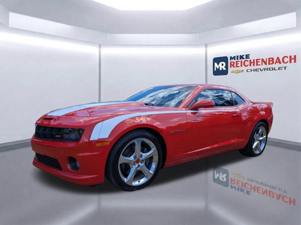 Used 2013 Chevrolet Camaro SS w/ RS Package RWD image 8
