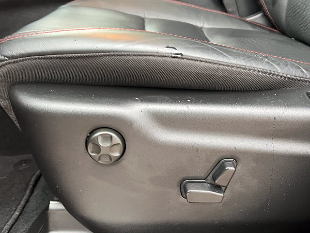 Used 2025 Dodge Durango GT AWD/4WD image 12