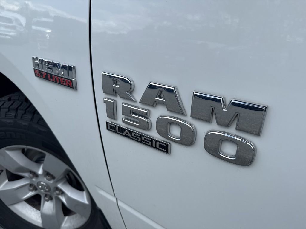 Used 2022 RAM 1500 Classic SLT w/ Protection Group AWD/4WD image 12