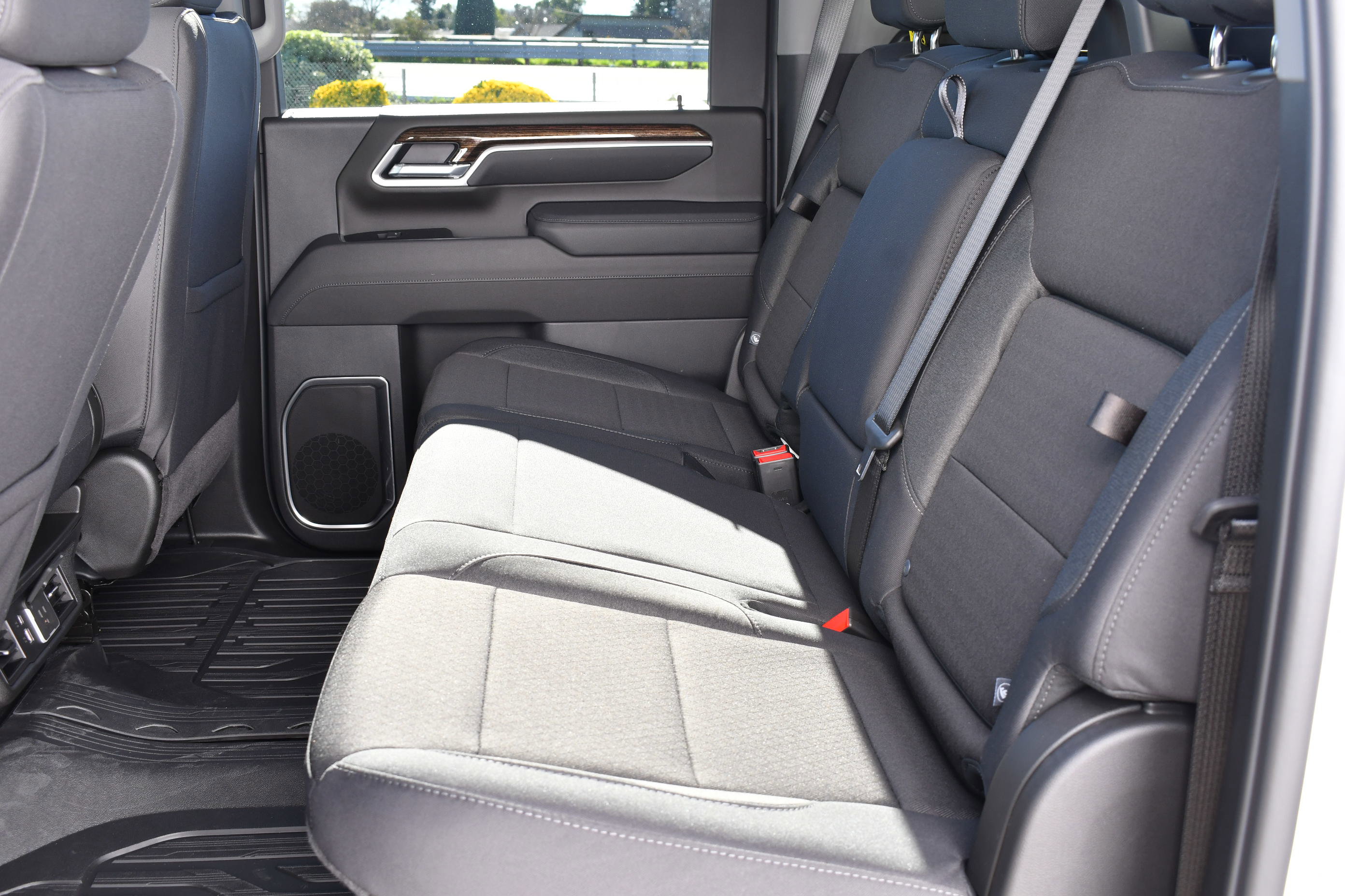 New 2026 GMC Sierra 2500 SLE w/ SLE Value Package; image 26