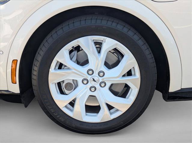Used 2022 Ford Mustang Mach-E Premium w/ Ice White Appearance Package RWD image 25