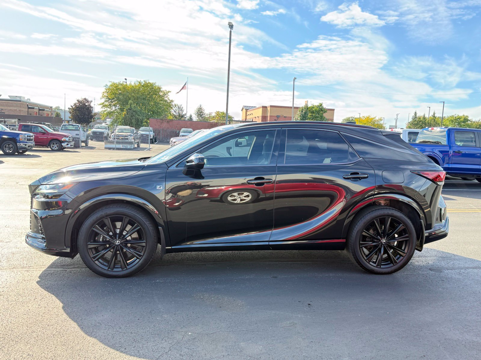 Used 2023 Lexus RX 500h F Sport w/ Accessory Package (Z1) AWD/4WD image 7