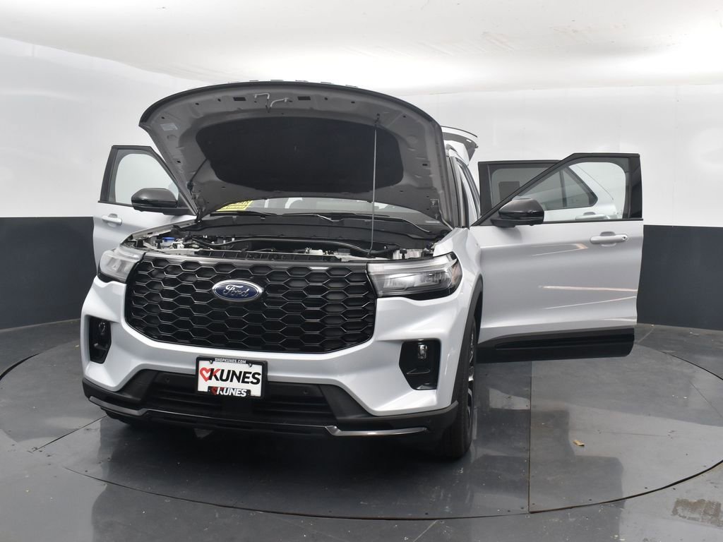 New 2026 Ford Explorer ST-Line image 36