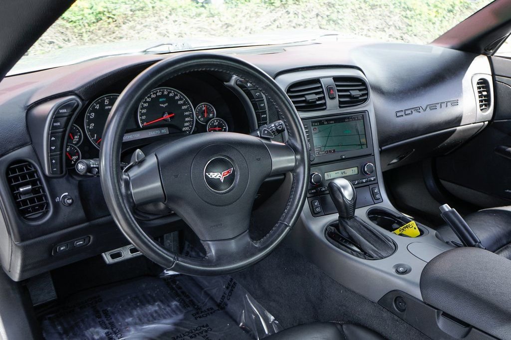 Used 2006 Chevrolet Corvette Coupe w/ Preferred Equipment Group image 22