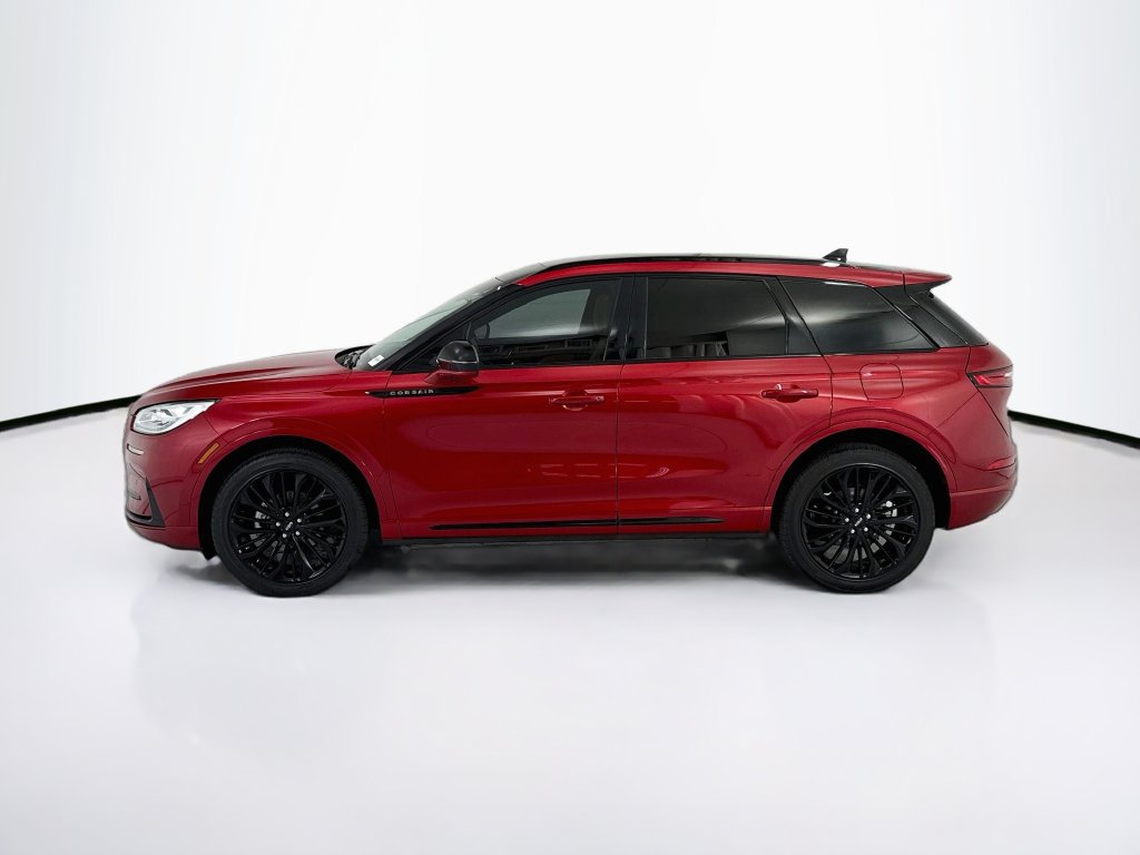 Used 2023 Lincoln Corsair Reserve w/ Equipment Group 201A FWD image 8