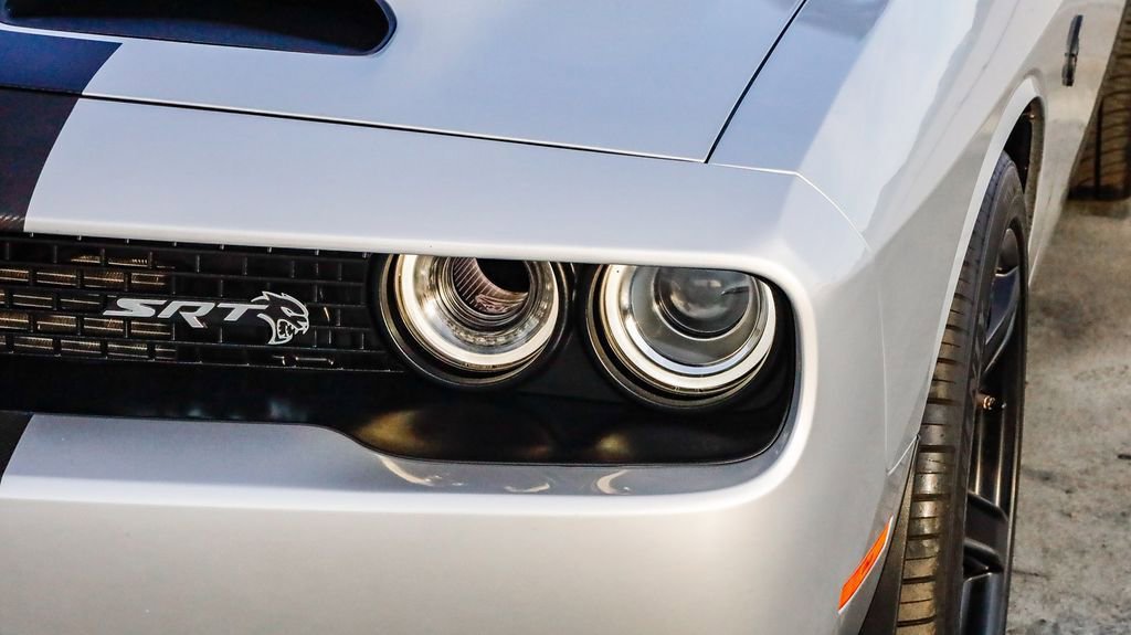 Used 2019 Dodge Challenger SRT Hellcat image 5