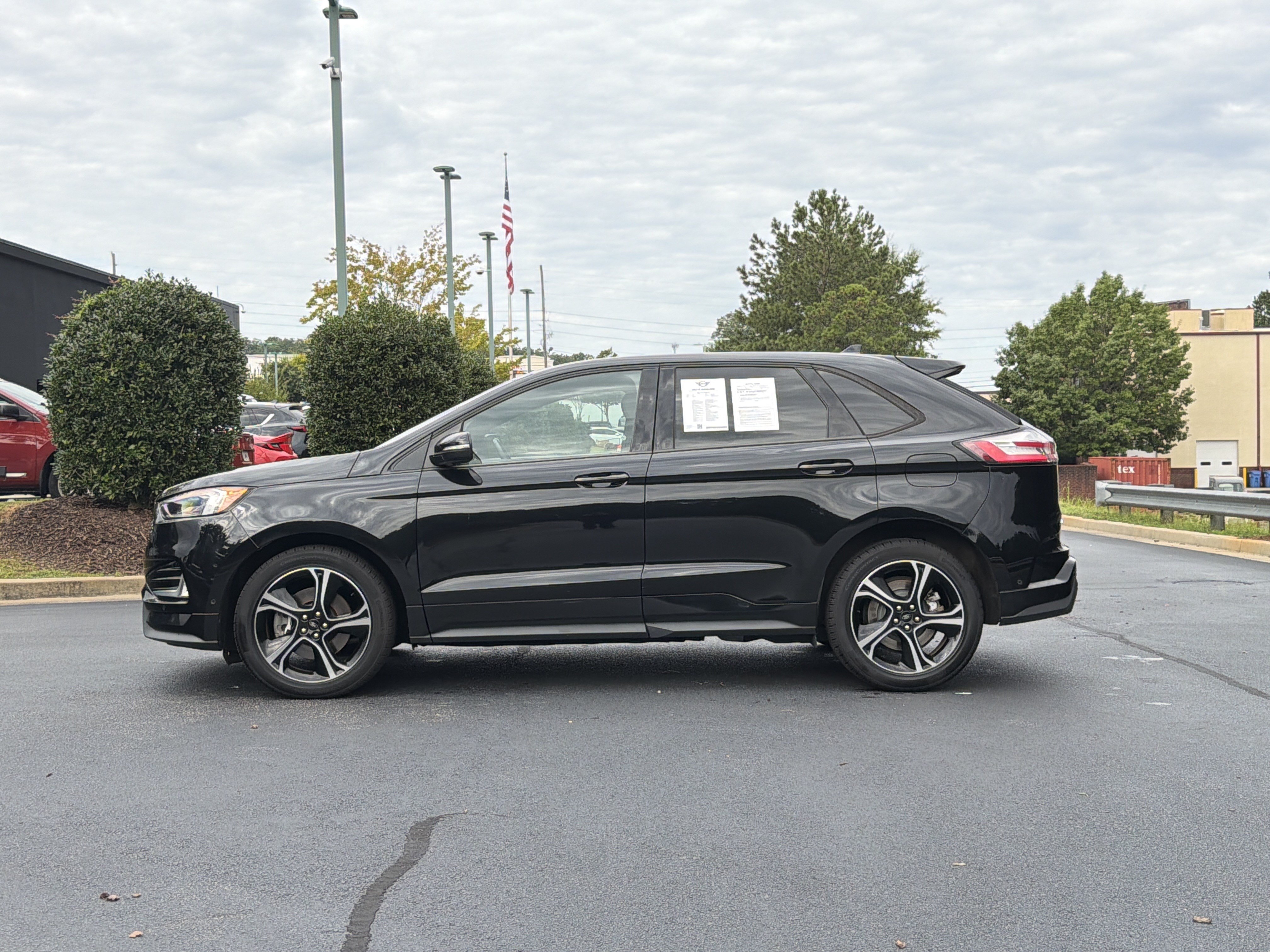 Used 2020 Ford Edge ST w/ Equipment Group 401A AWD/4WD image 15