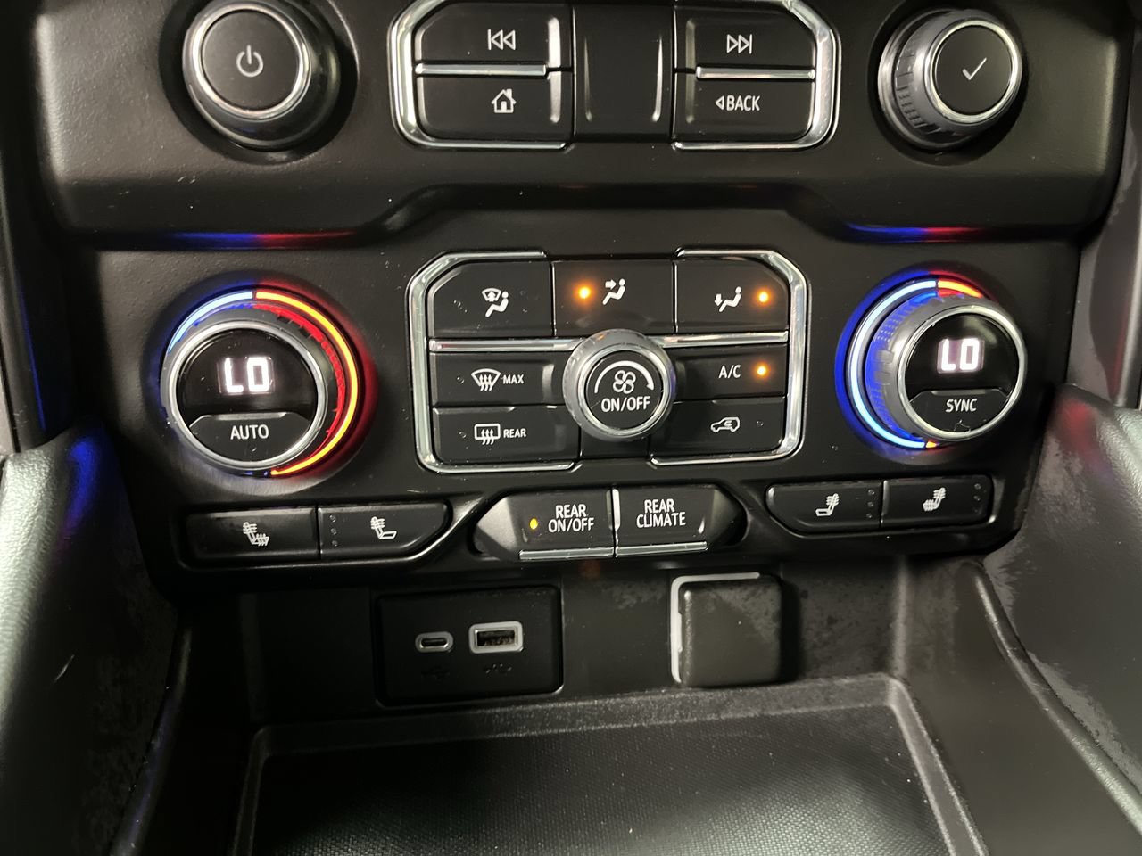 Certified 2021 Chevrolet Tahoe RST AWD/4WD image 24