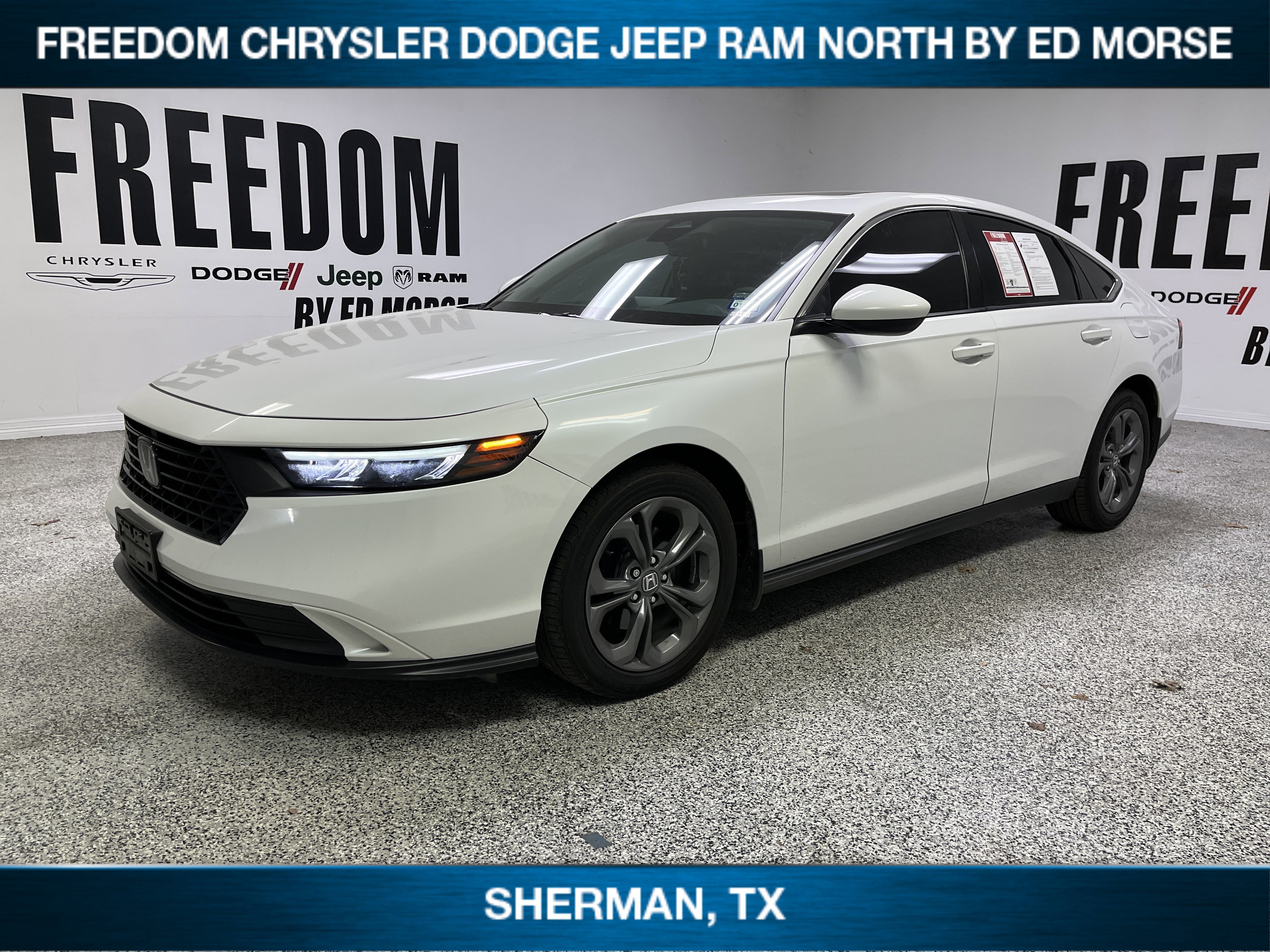 Used 2024 Honda Accord EX image 1