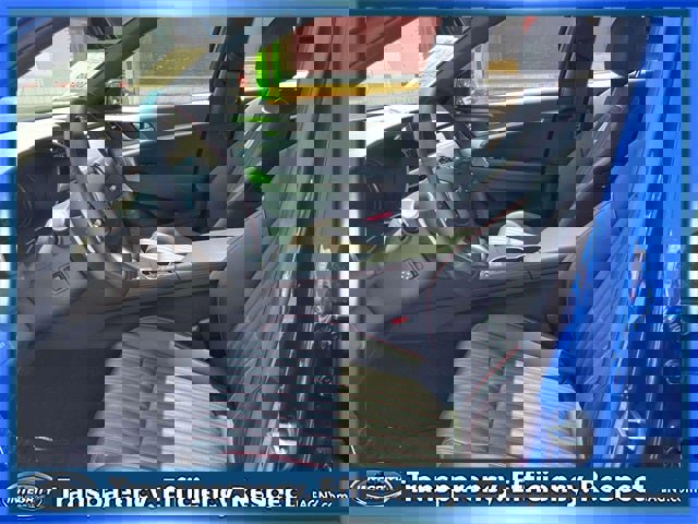 Used 2025 Genesis G70 2.5T w/ Sport Prestige Package image 15