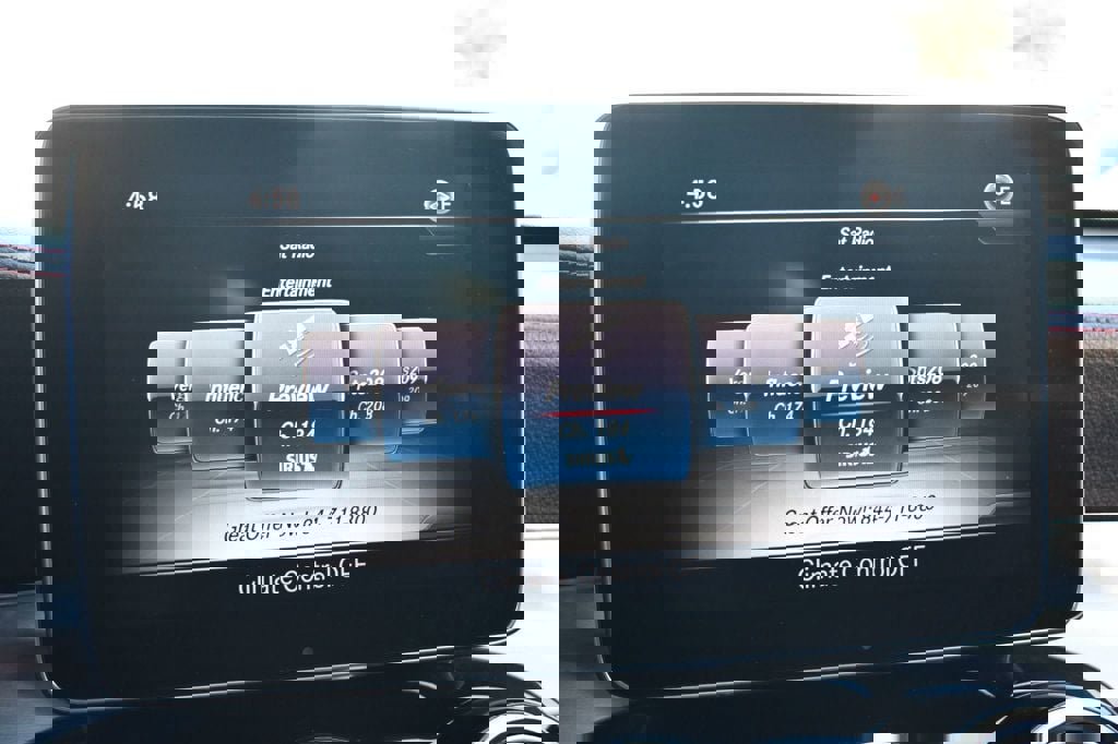 Used 2017 Mercedes-Benz GLC 43 AMG AMG GLC 43 4MATIC SUV image 47