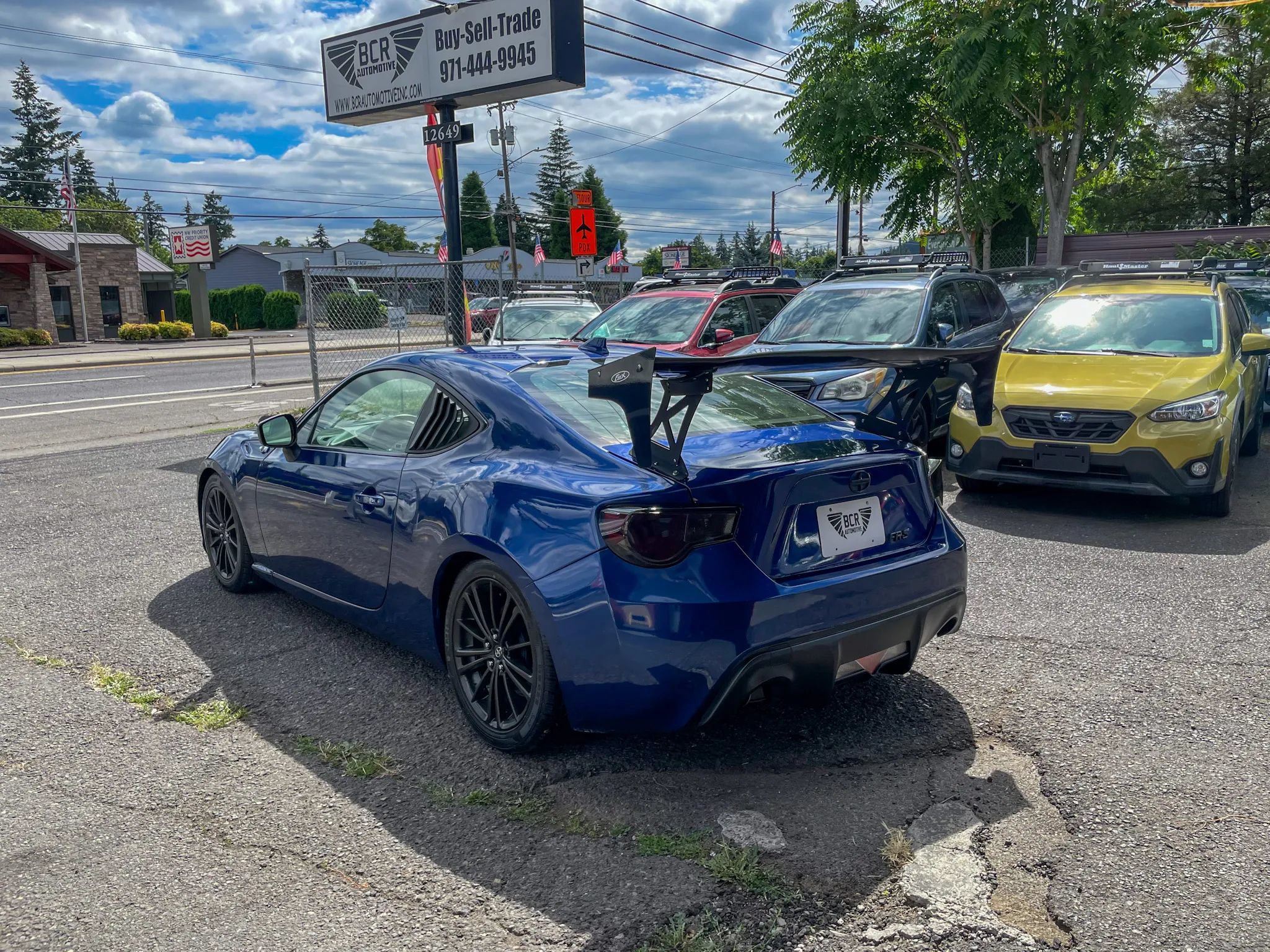 Used 2015 Scion FR-S RWD image 2