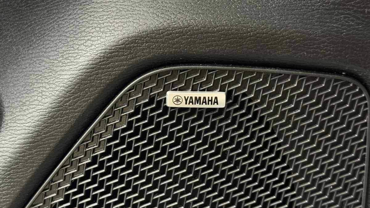 Used 2025 Mitsubishi Outlander SE FWD image 25