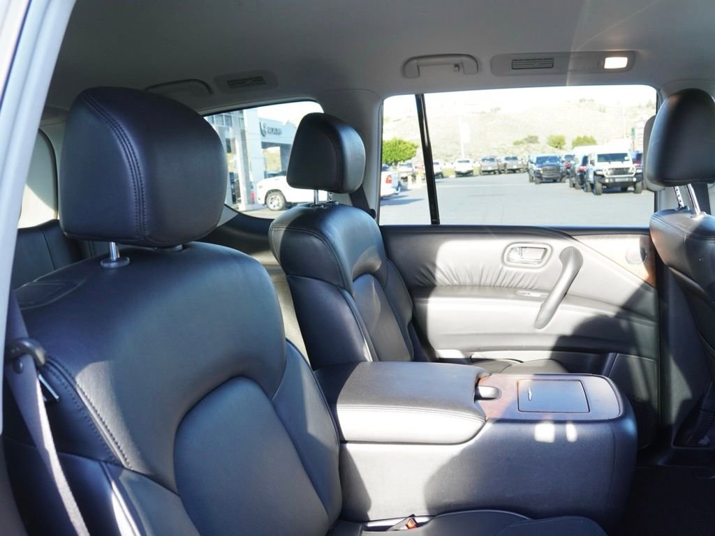 Used 2024 Nissan Armada SL w/ Captain's Chairs Package image 21