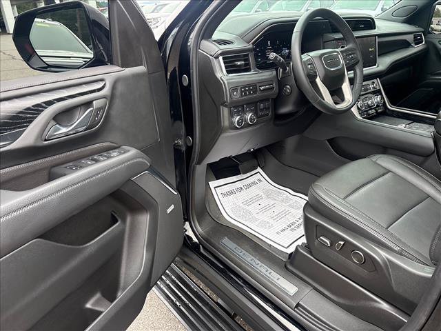 Certified 2024 GMC Yukon XL Denali w/ LPO, Floor Liner Package AWD/4WD image 12