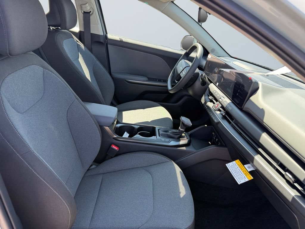 New 2026 Kia K4 FWD image 15