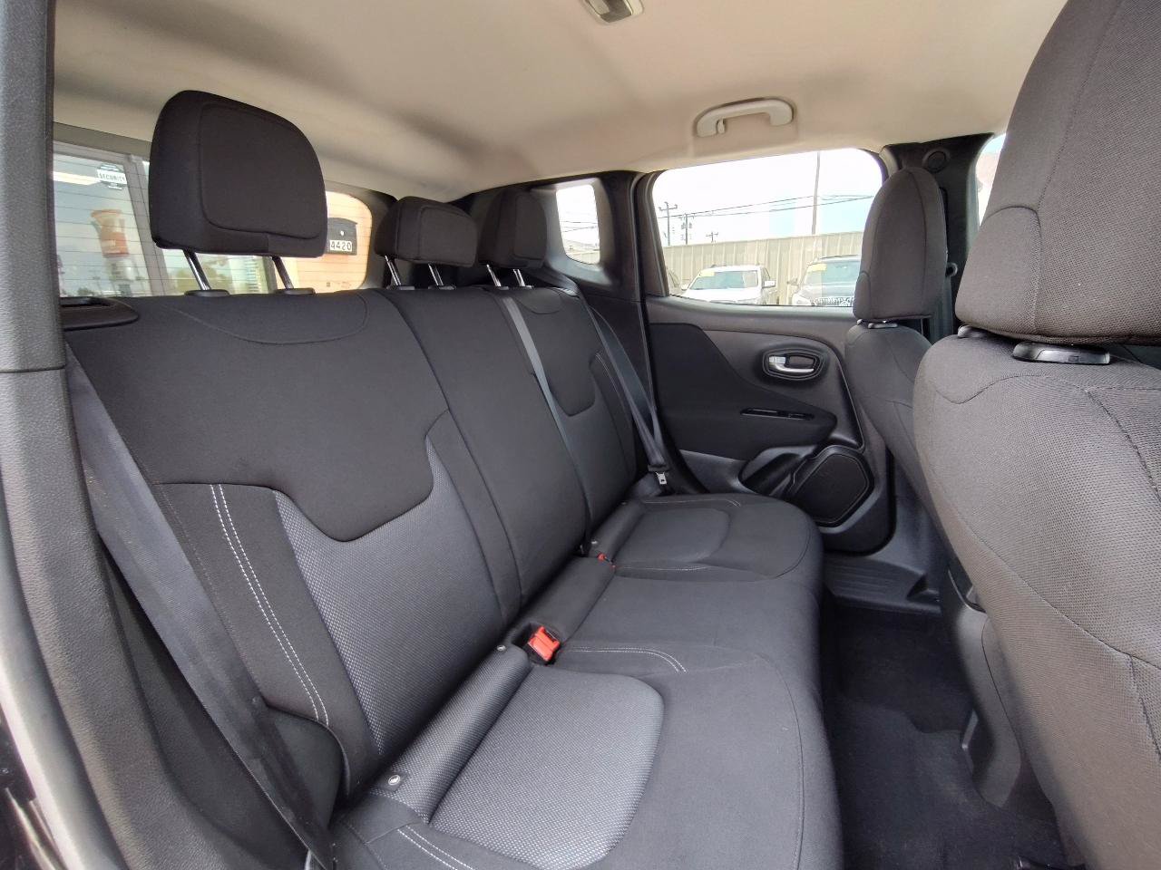 Used 2021 Jeep Renegade Sport AWD/4WD image 40