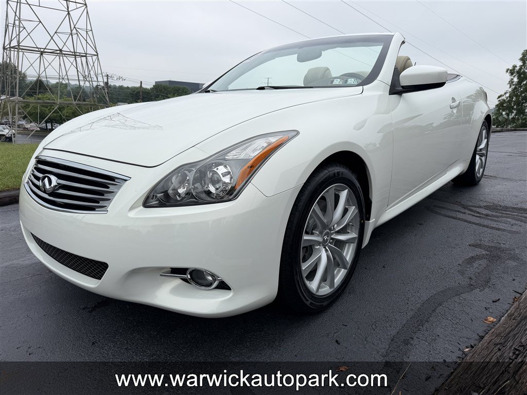 Used 2012 INFINITI G37 Convertible w/ Premium Pkg RWD image 4