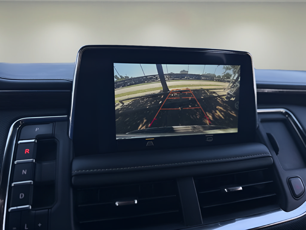Used 2024 Chevrolet Tahoe Premier RWD image 7