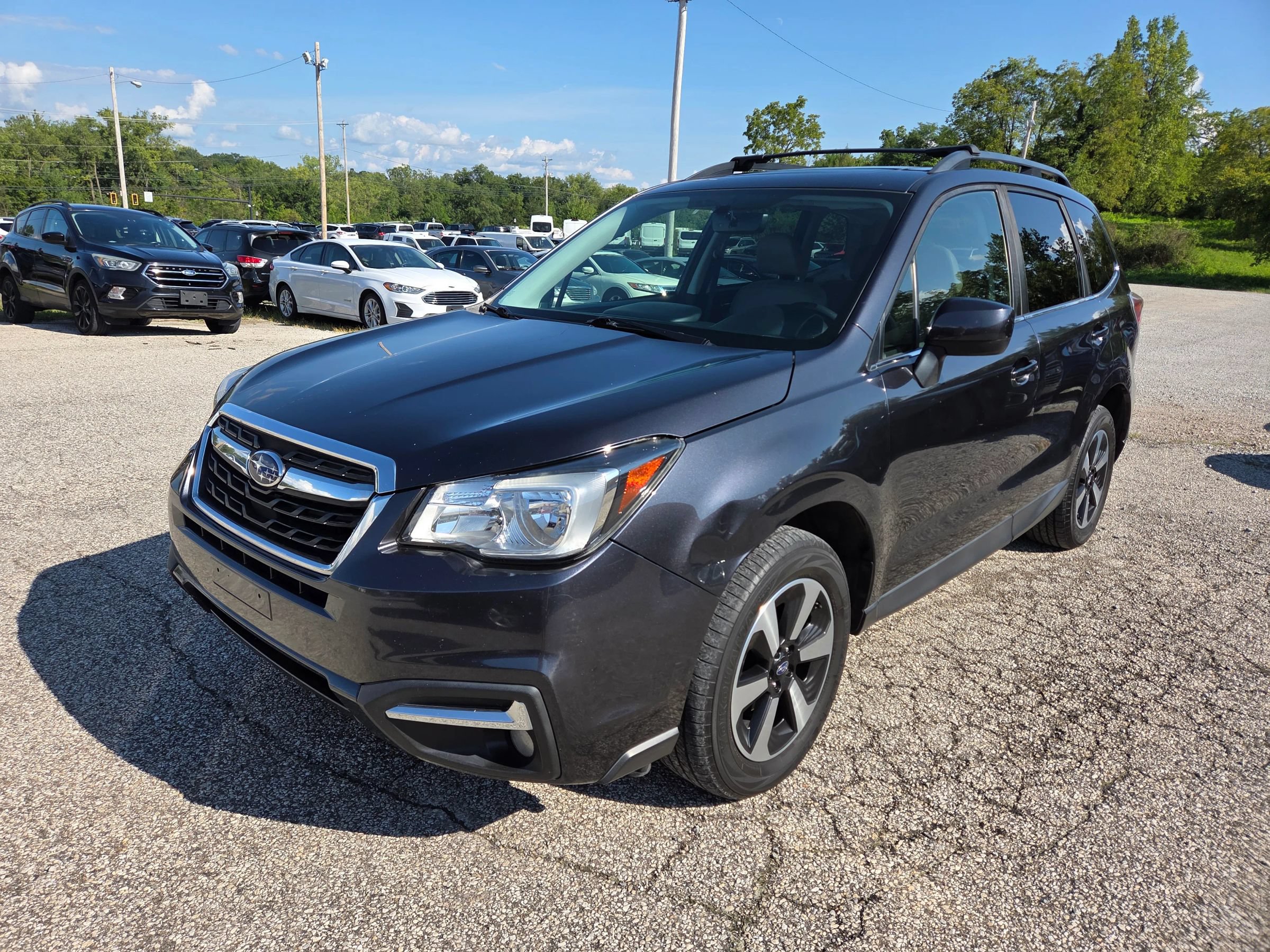 Used 2018 Subaru Forester 2.5i Limited w/ Popular Package #2 AWD/4WD image 2