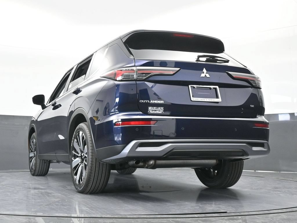 New 2026 Mitsubishi Outlander SE FWD image 70