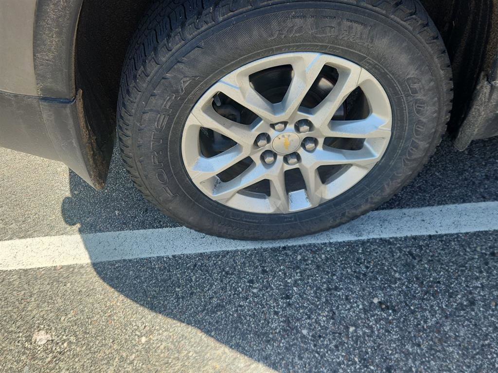 Used 2019 Chevrolet Traverse LT AWD/4WD image 5