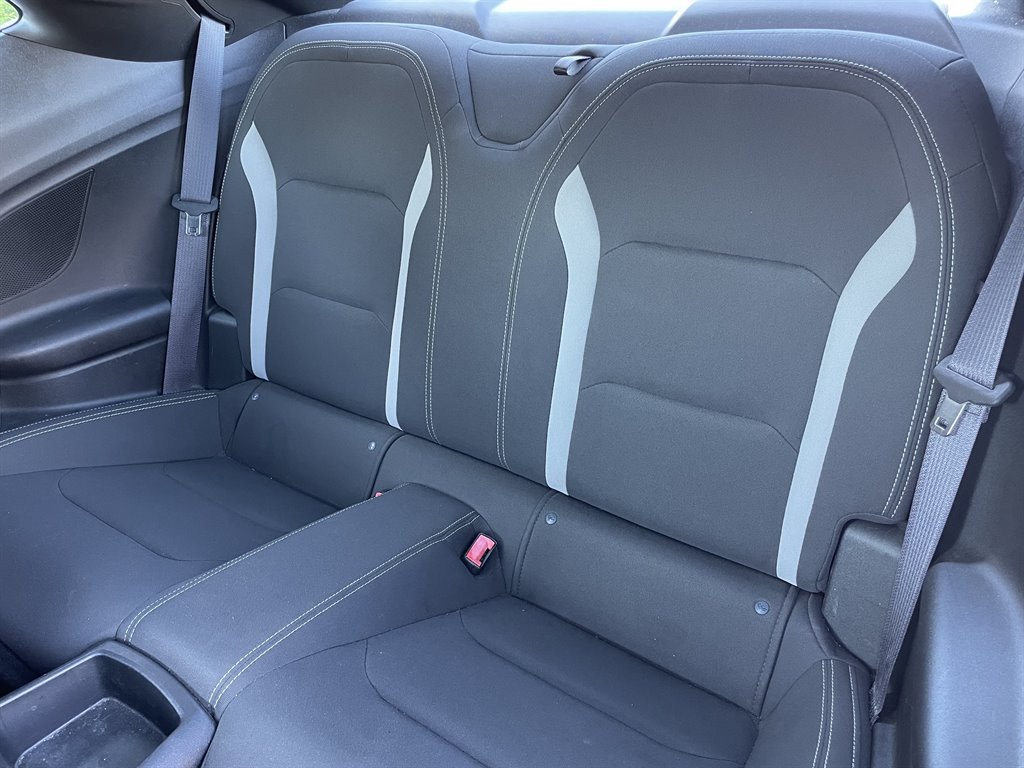 Used 2017 Chevrolet Camaro SS RWD image 23