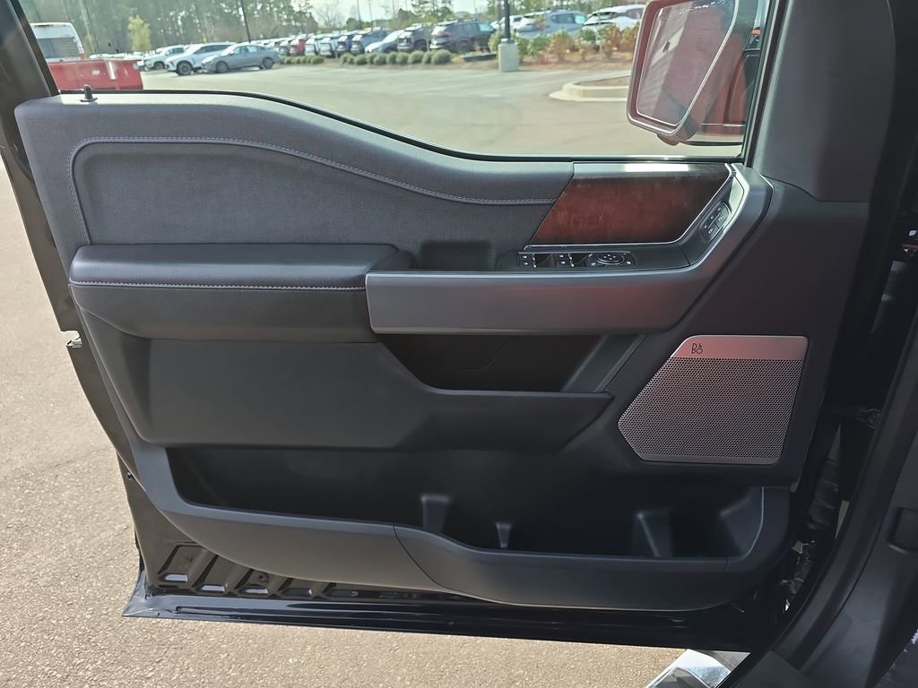 Used 2023 Ford F150 Lariat w/ Max Trailer Tow Package image 28