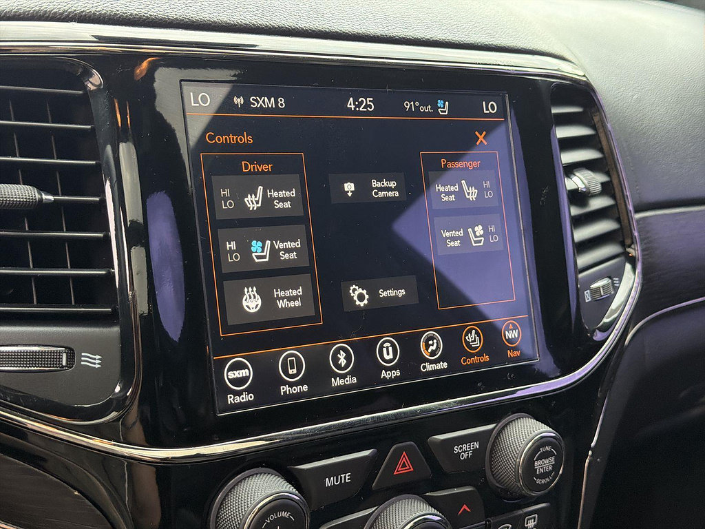 Used 2019 Jeep Grand Cherokee High Altitude RWD image 40