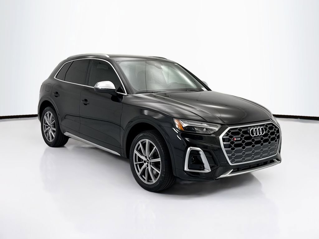 Certified 2023 Audi SQ5 Premium Plus w/ Premium Plus Package AWD/4WD image 3