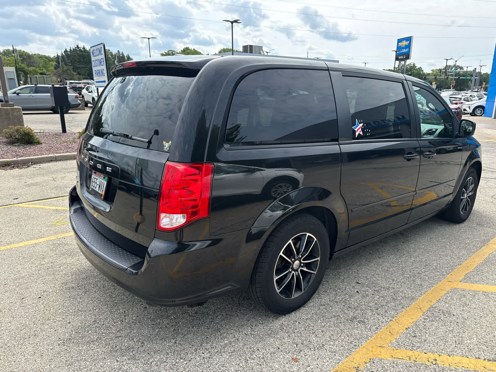 Used 2016 Dodge Grand Caravan SE FWD image 6