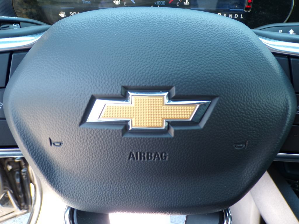 Used 2025 Chevrolet Equinox LT AWD/4WD image 30