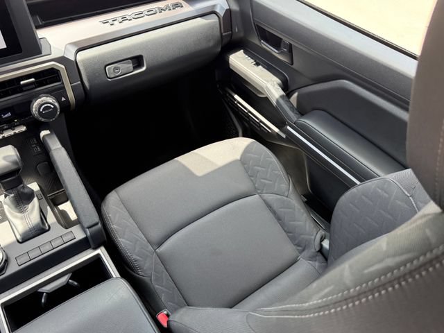 Used 2026 Toyota Tacoma SR5 AWD/4WD image 26
