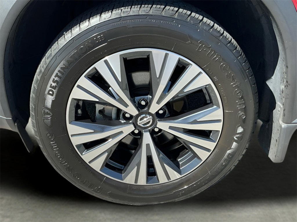 Used 2021 Nissan Rogue SV image 17