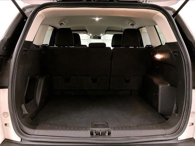 Used 2017 Ford Escape SE AWD/4WD image 33