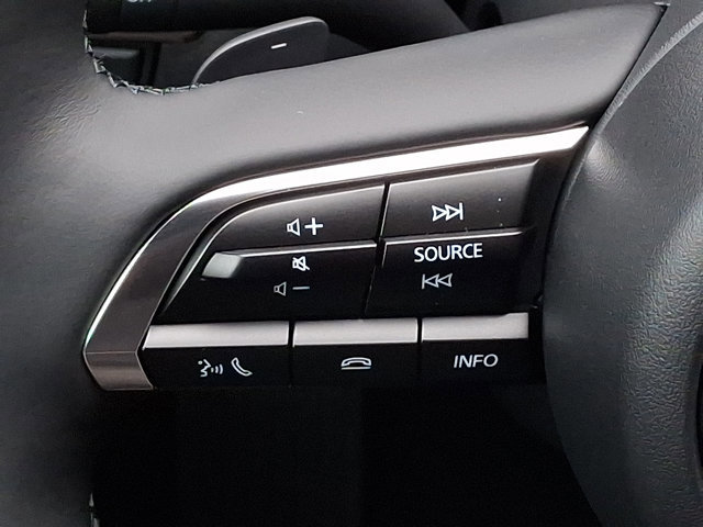 New 2026 MAZDA MAZDA3 Hatchback w/Premium Plus Pkg image 18