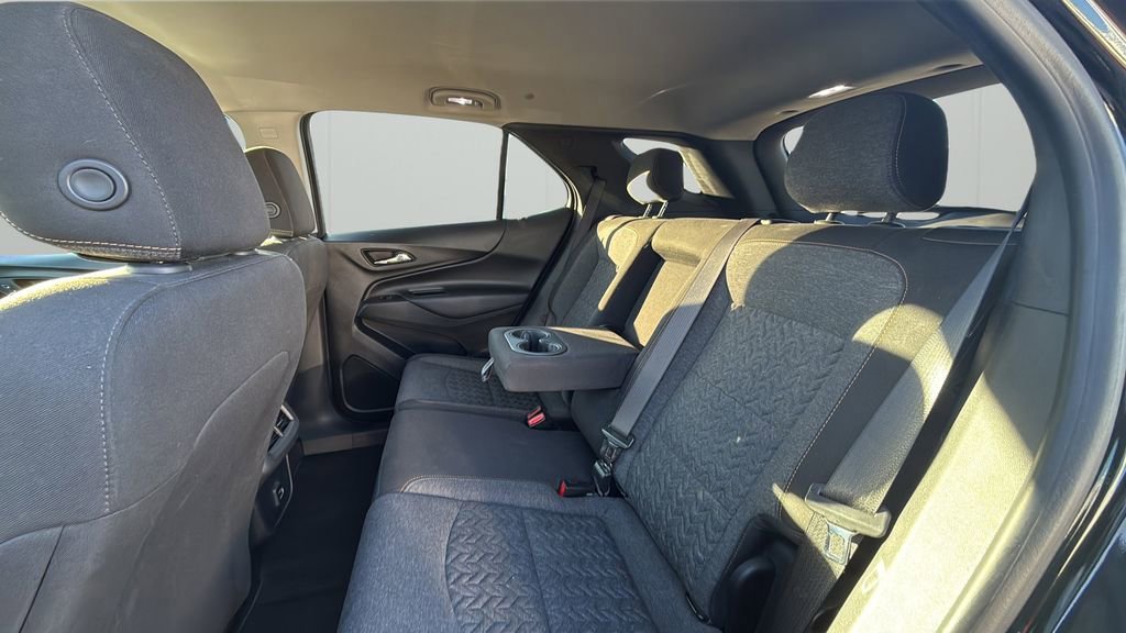 Used 2023 Chevrolet Equinox LT AWD/4WD image 21