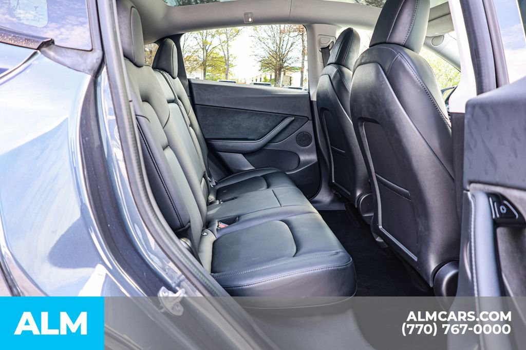 Used 2021 Tesla Model Y Long Range image 22