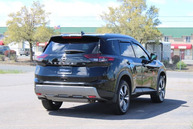 Used 2024 Nissan Rogue SL w/ SL Premium Package AWD/4WD image 6