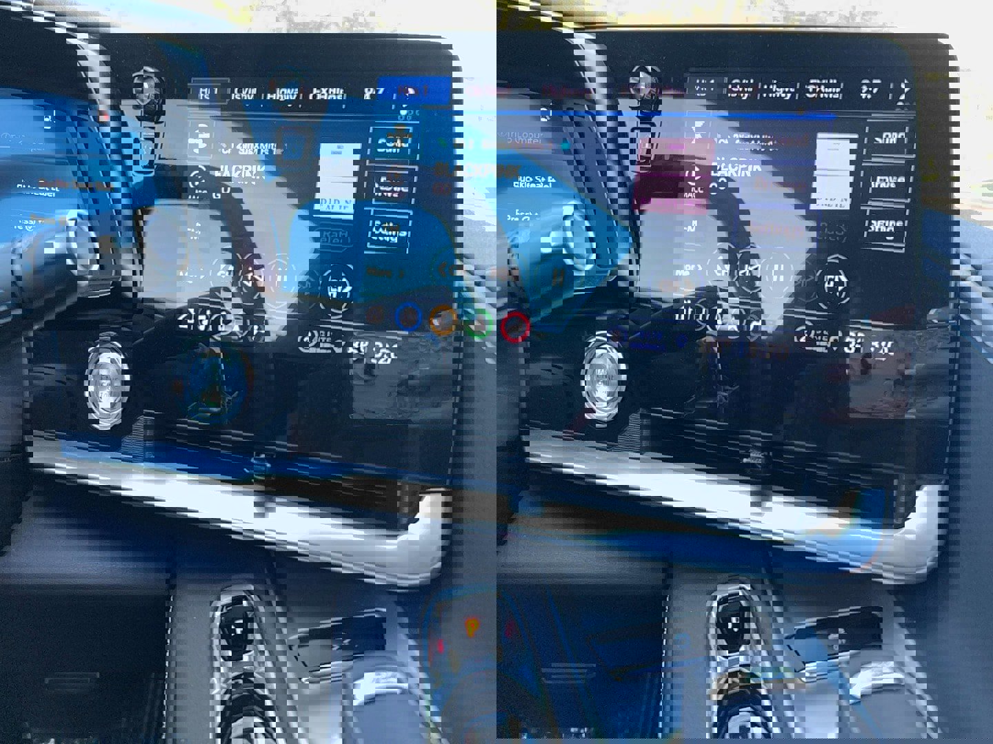 Used 2023 Chevrolet Corvette w/ Z51 Performance Package image 20