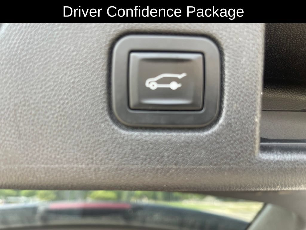 Used 2018 Chevrolet Equinox LT FWD image 8